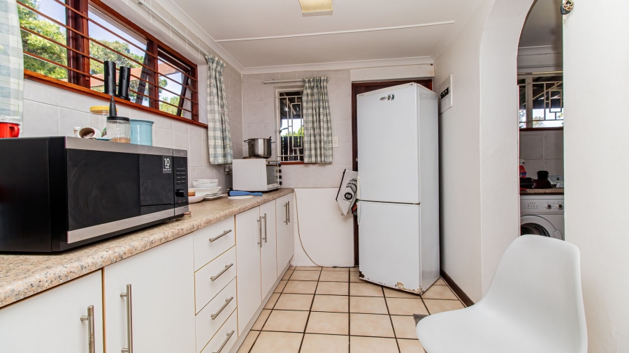 5 Bedroom Property for Sale in The Island Western Cape